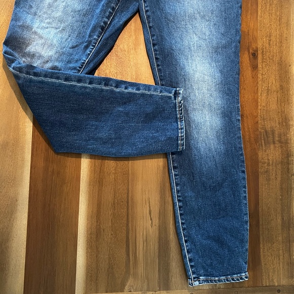HATCH Slim Maternity Jeans - Picture 7 of 9
